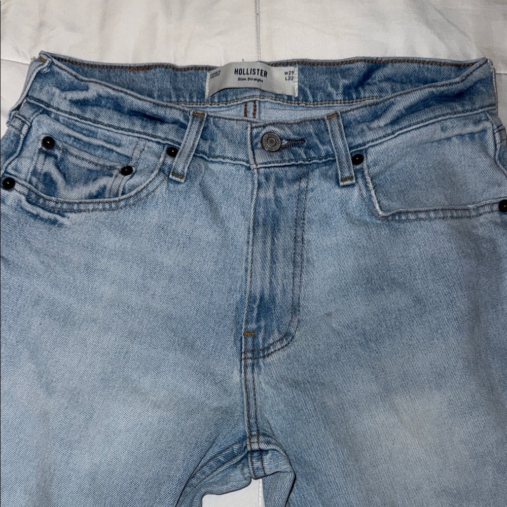 Hollister Men's Light Wash Slim Straight Jeans